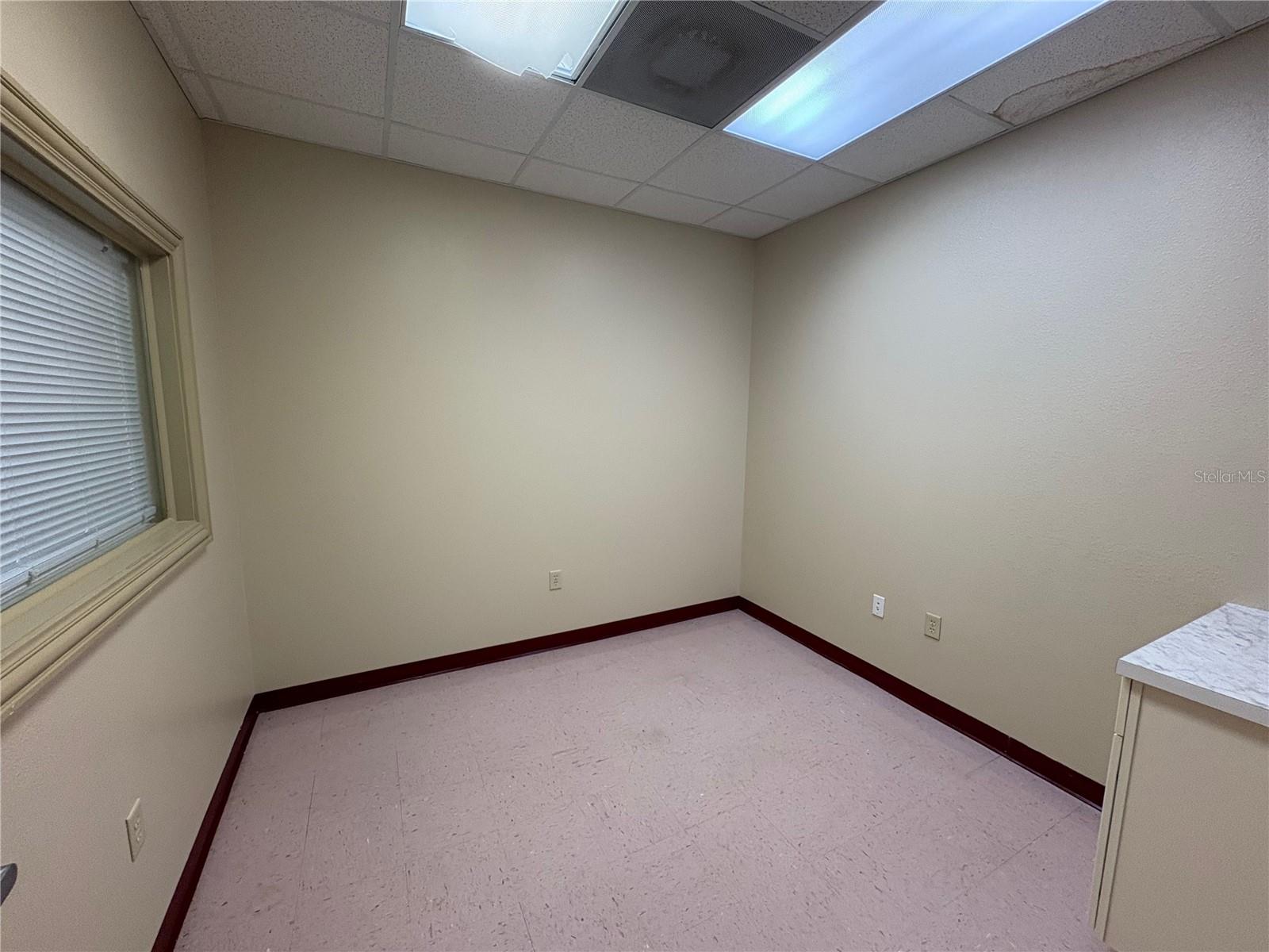 13250 N 56th St #103 Property Photo 12