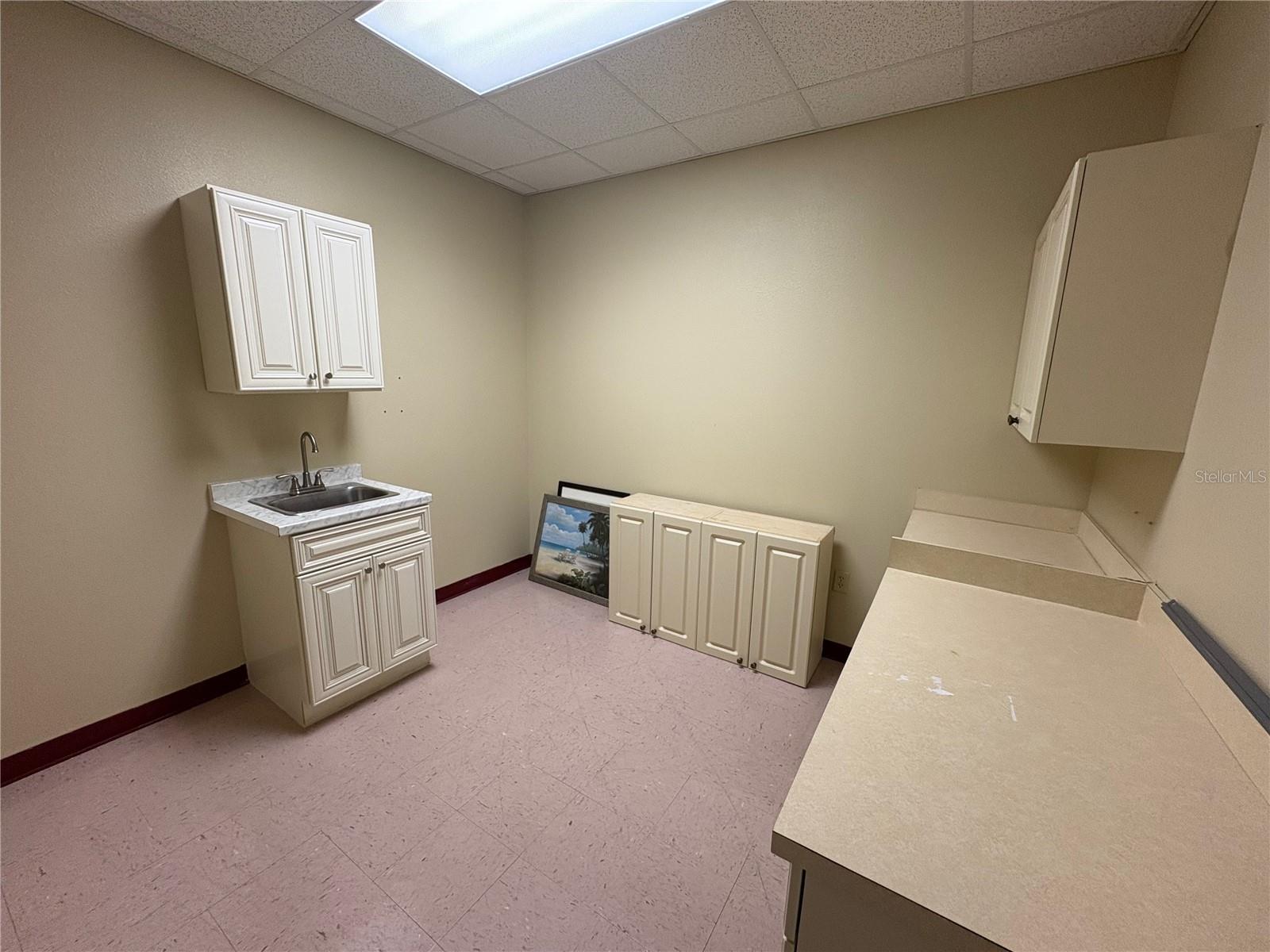 13250 N 56th St #103 Property Photo 14