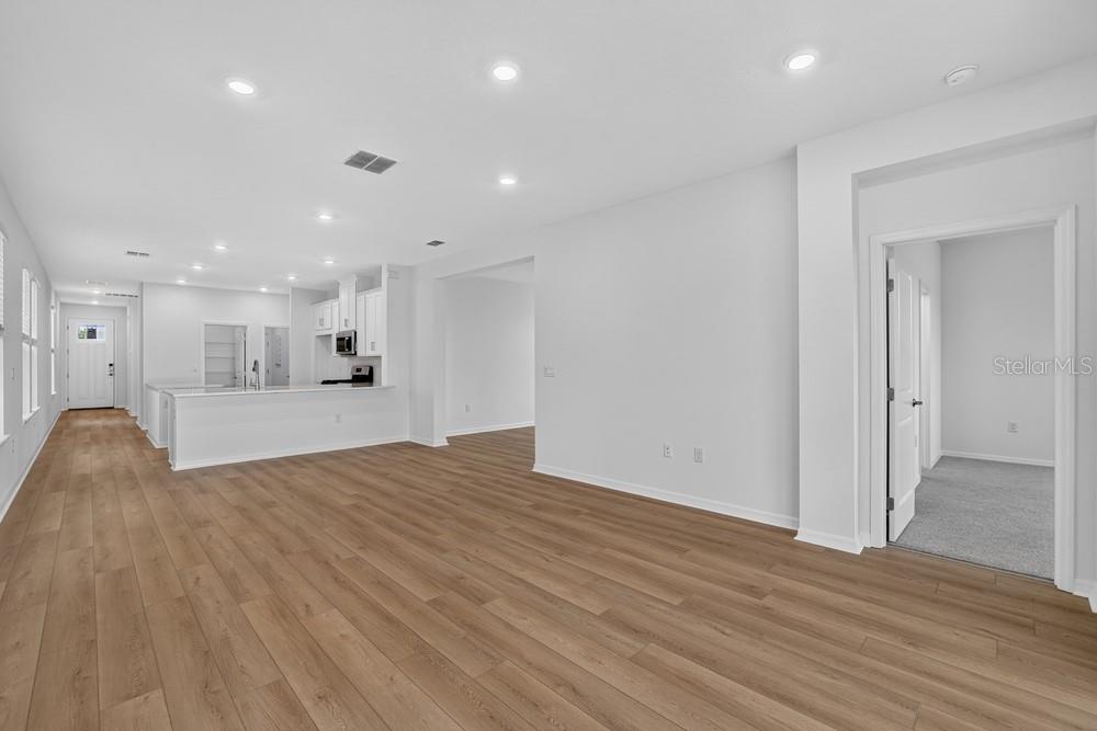 5032 Cyan Loop Property Photo 10