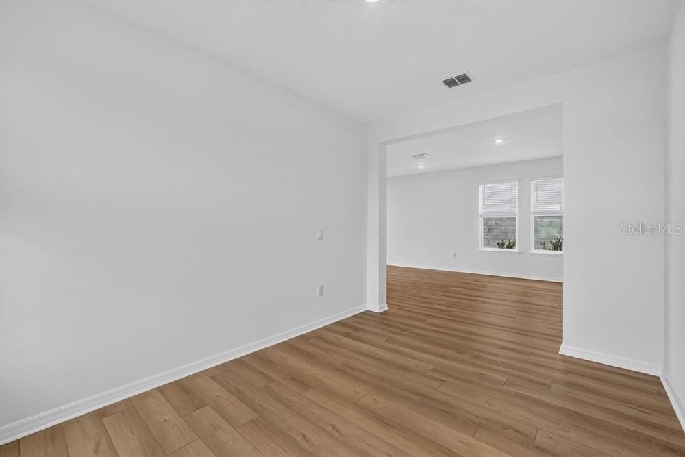 5032 Cyan Loop Property Photo 13