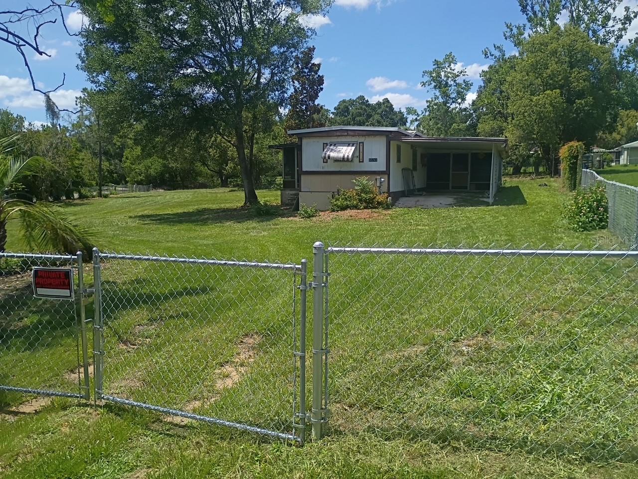 37247 Northside Dr Property Photo 4
