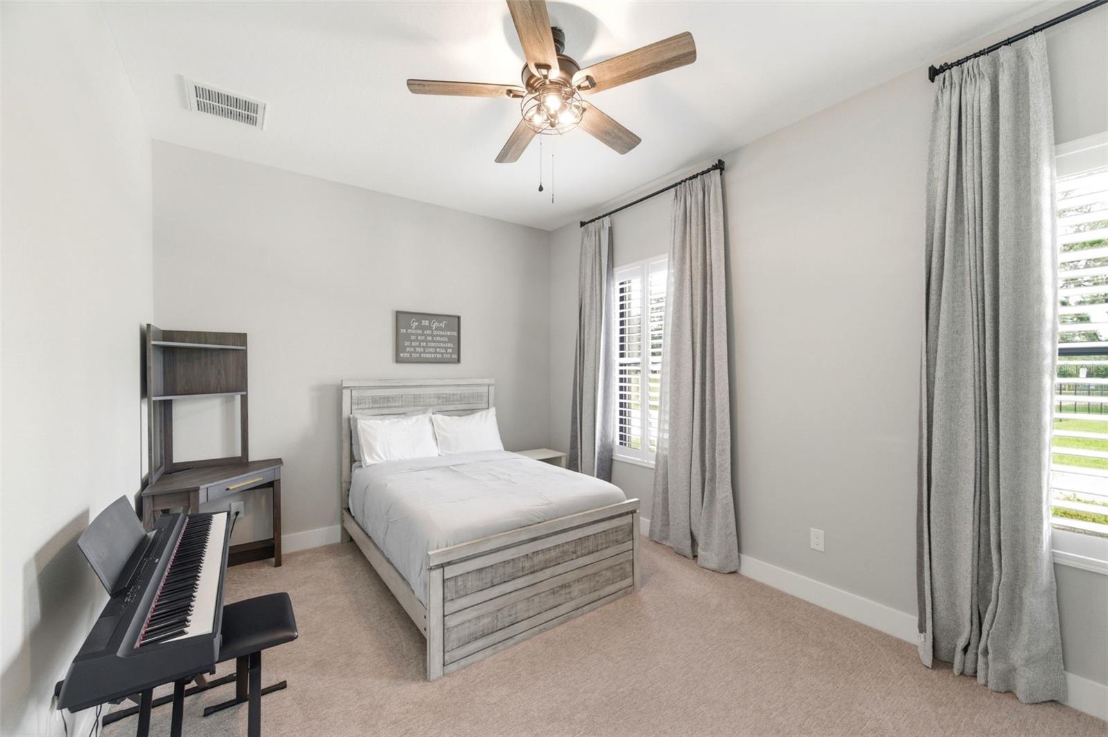 37904 Trilby Rd Property Photo 27