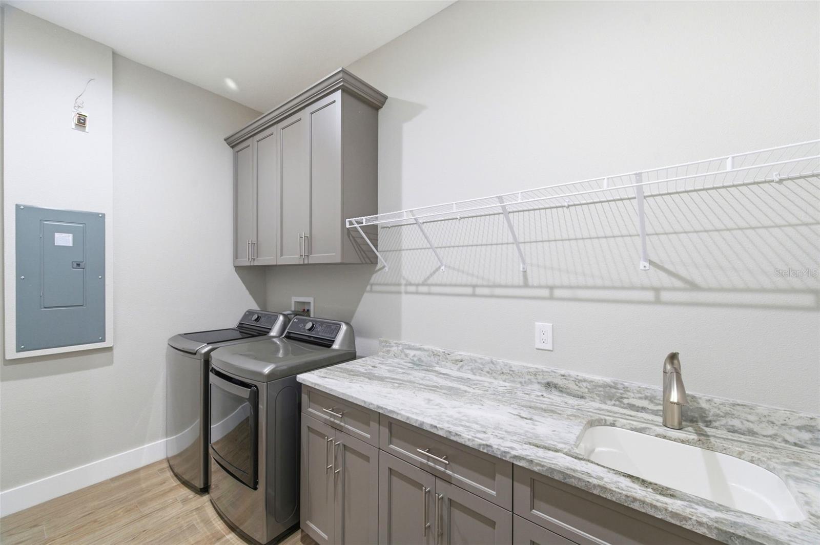 37904 Trilby Rd Property Photo 38