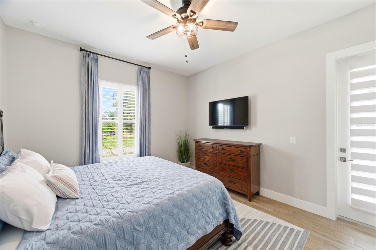 37904 Trilby Rd Property Photo 55