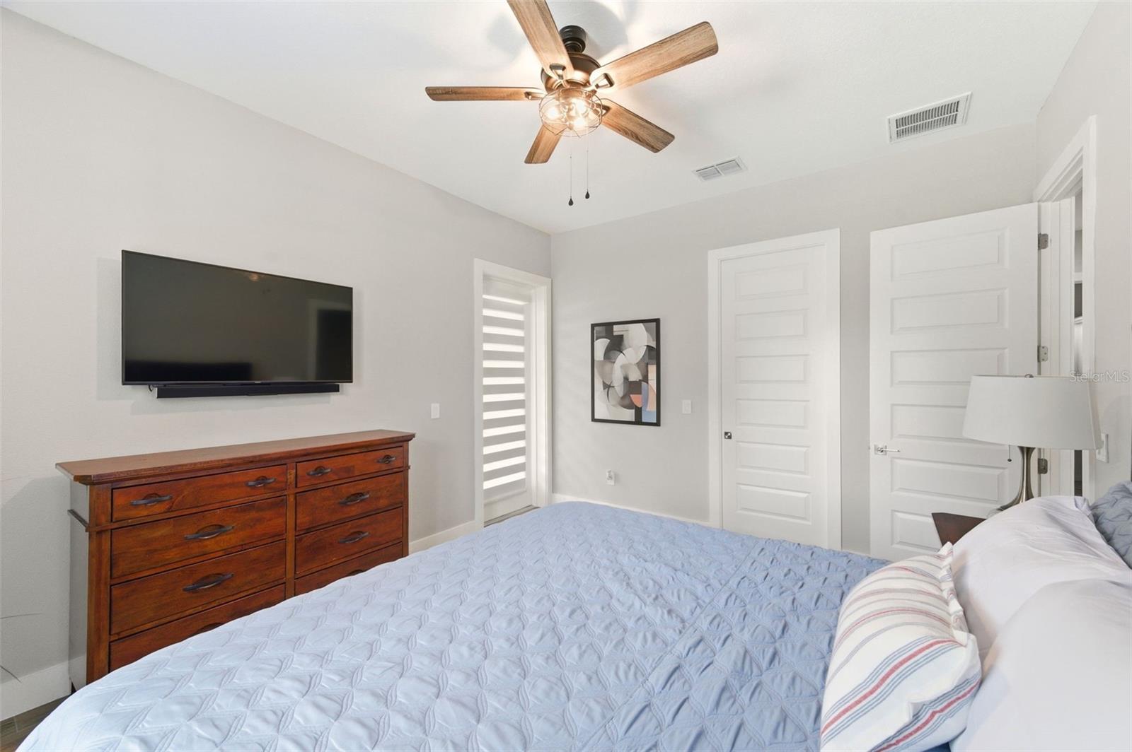 37904 Trilby Rd Property Photo 58