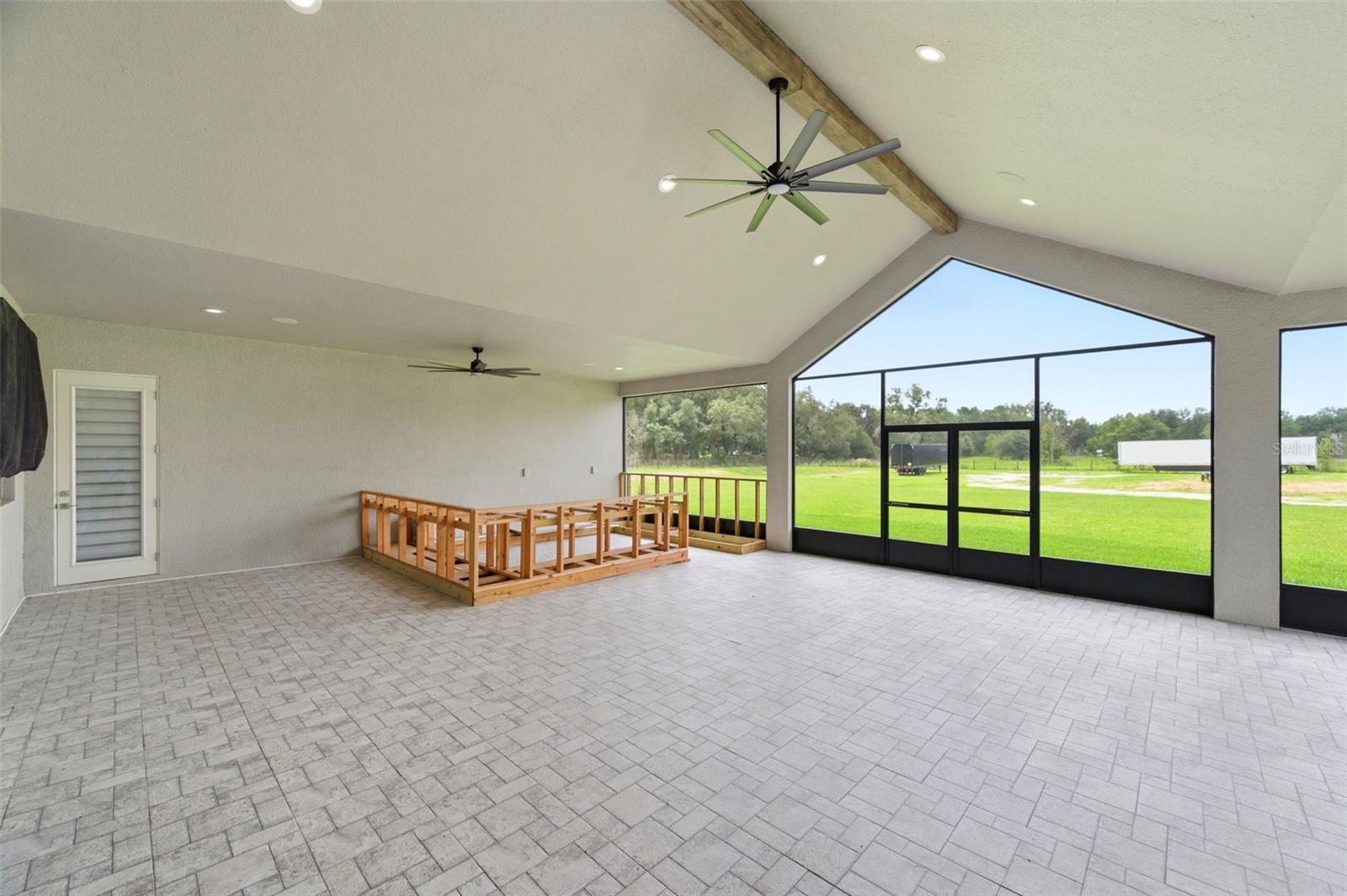 37904 Trilby Rd Property Photo 70