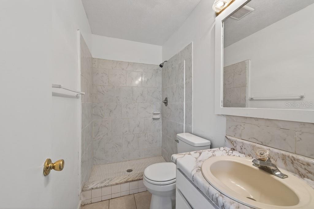5127 Pine St Property Photo 15