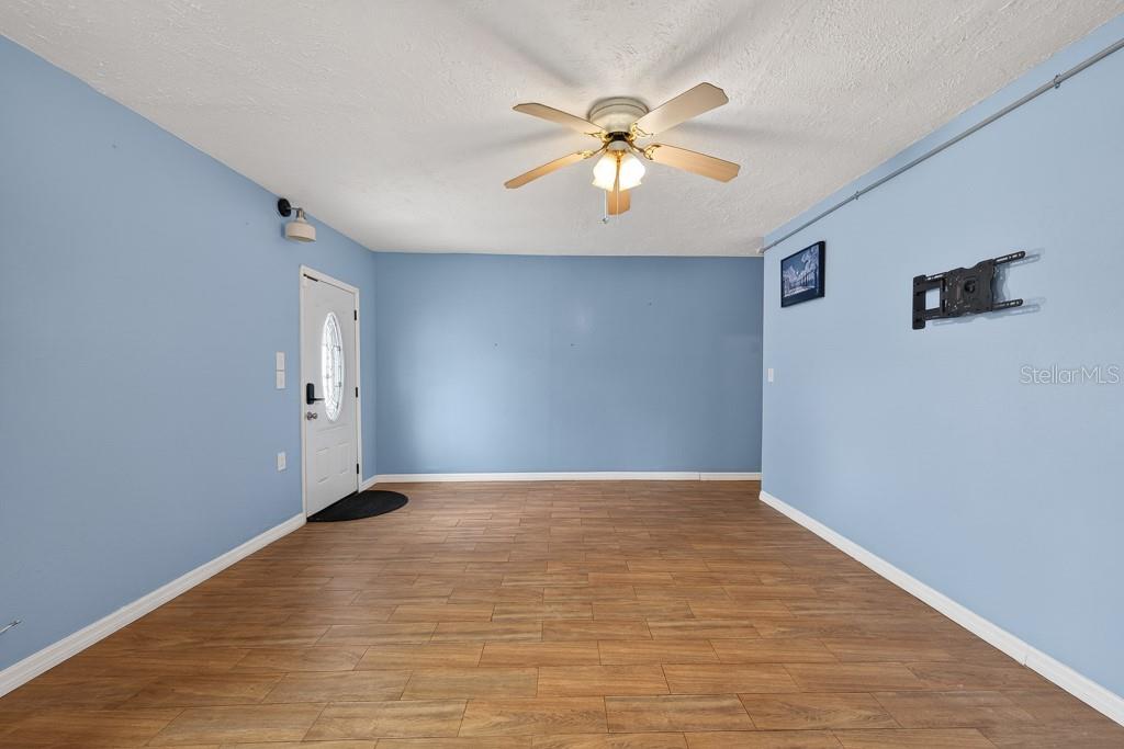 5127 Pine St Property Photo 26