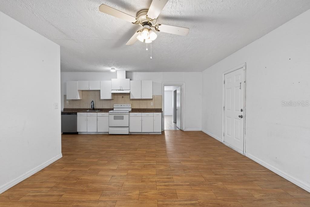 5127 Pine St Property Photo 33