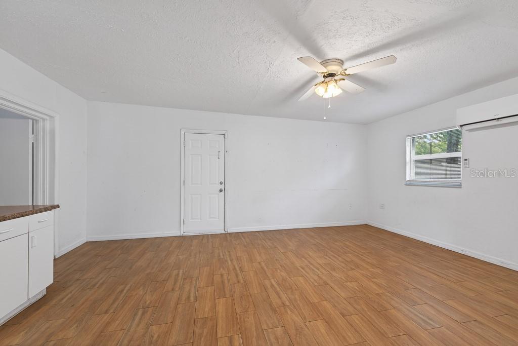 5127 Pine St Property Photo 34