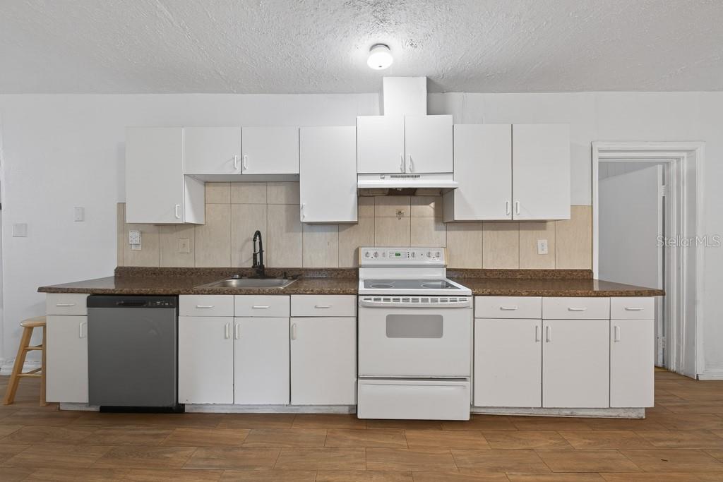 5127 Pine St Property Photo 35