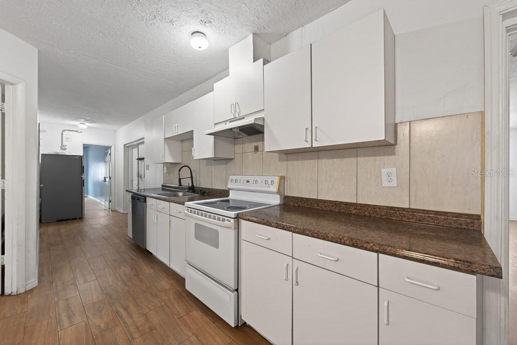 5127 Pine St Property Photo 36