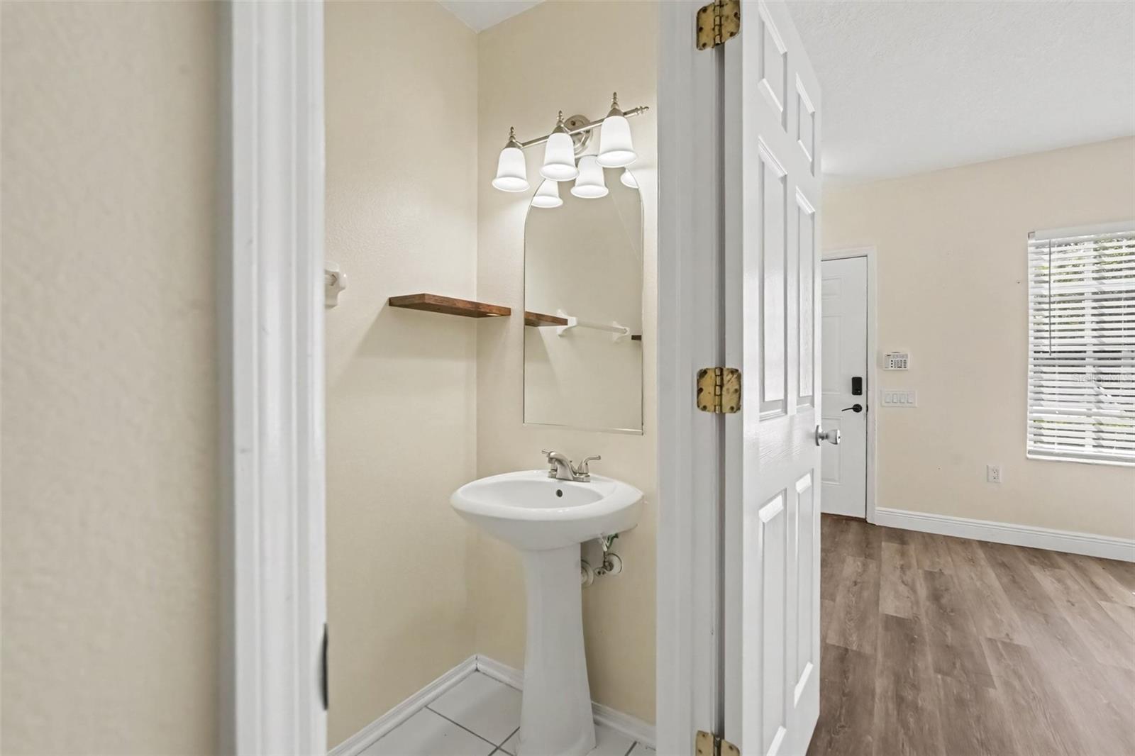 12369 Berkeley Square Dr Property Photo 6