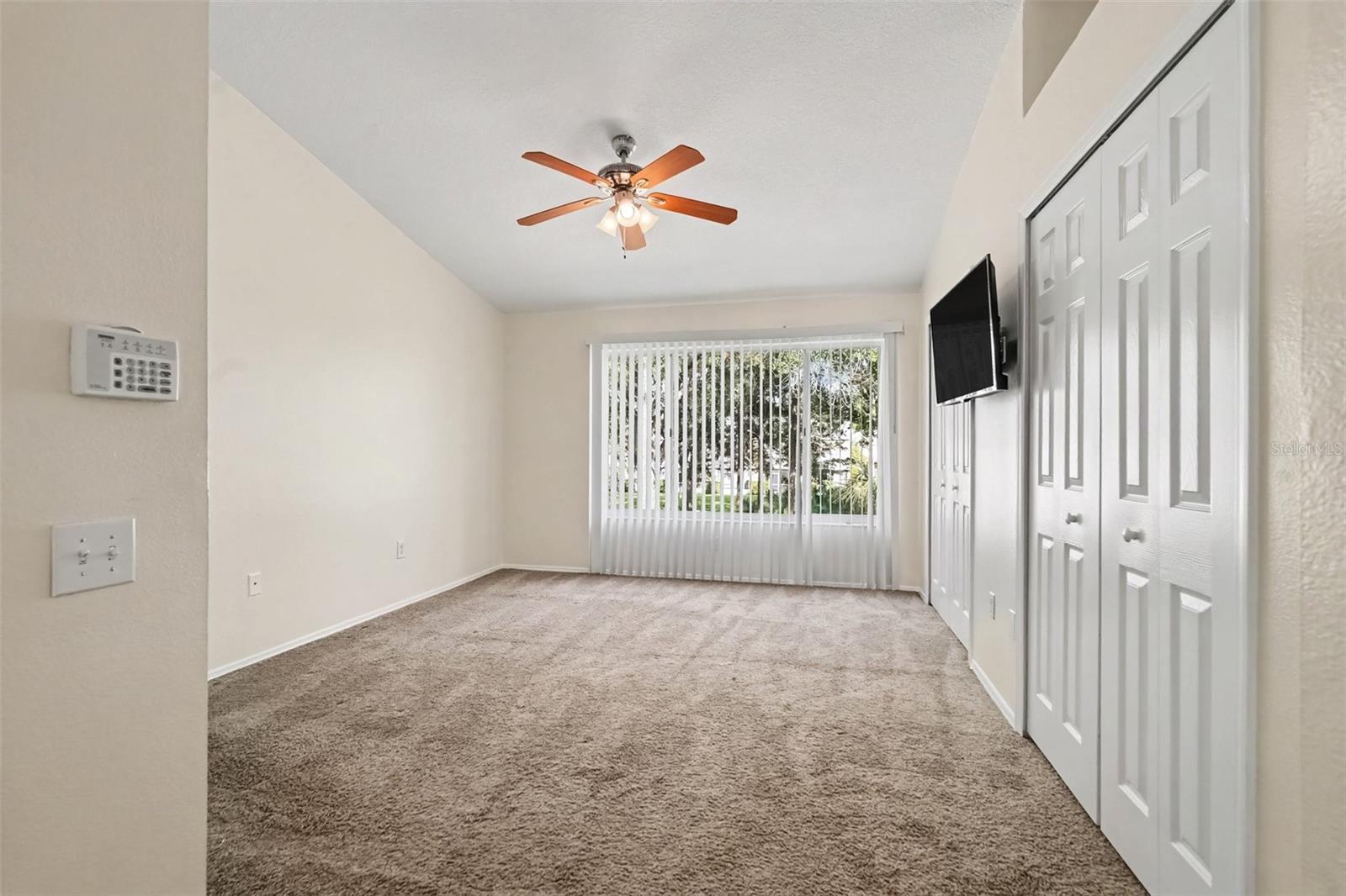 12369 Berkeley Square Dr Property Photo 12