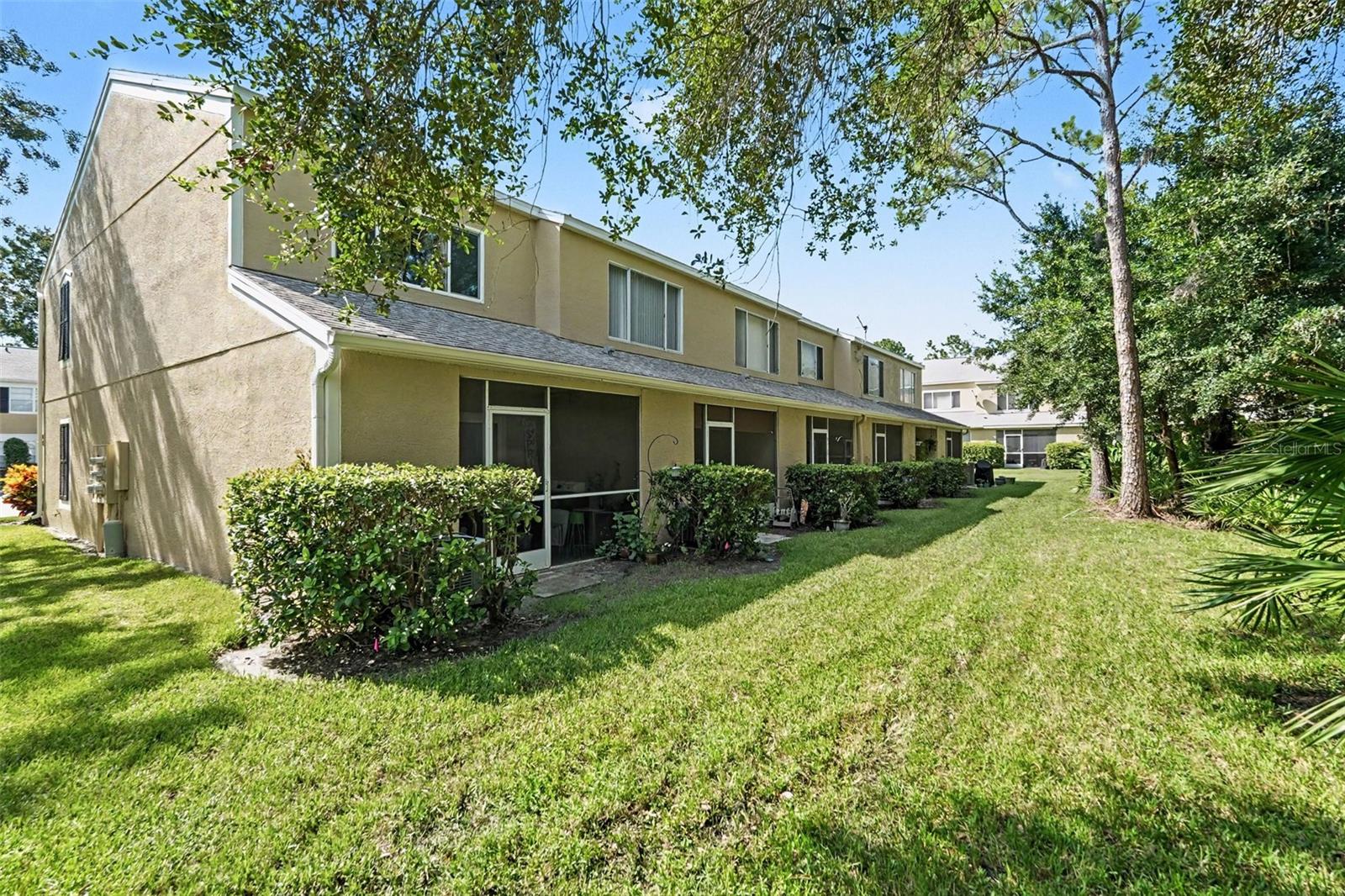 12369 Berkeley Square Dr Property Photo 16