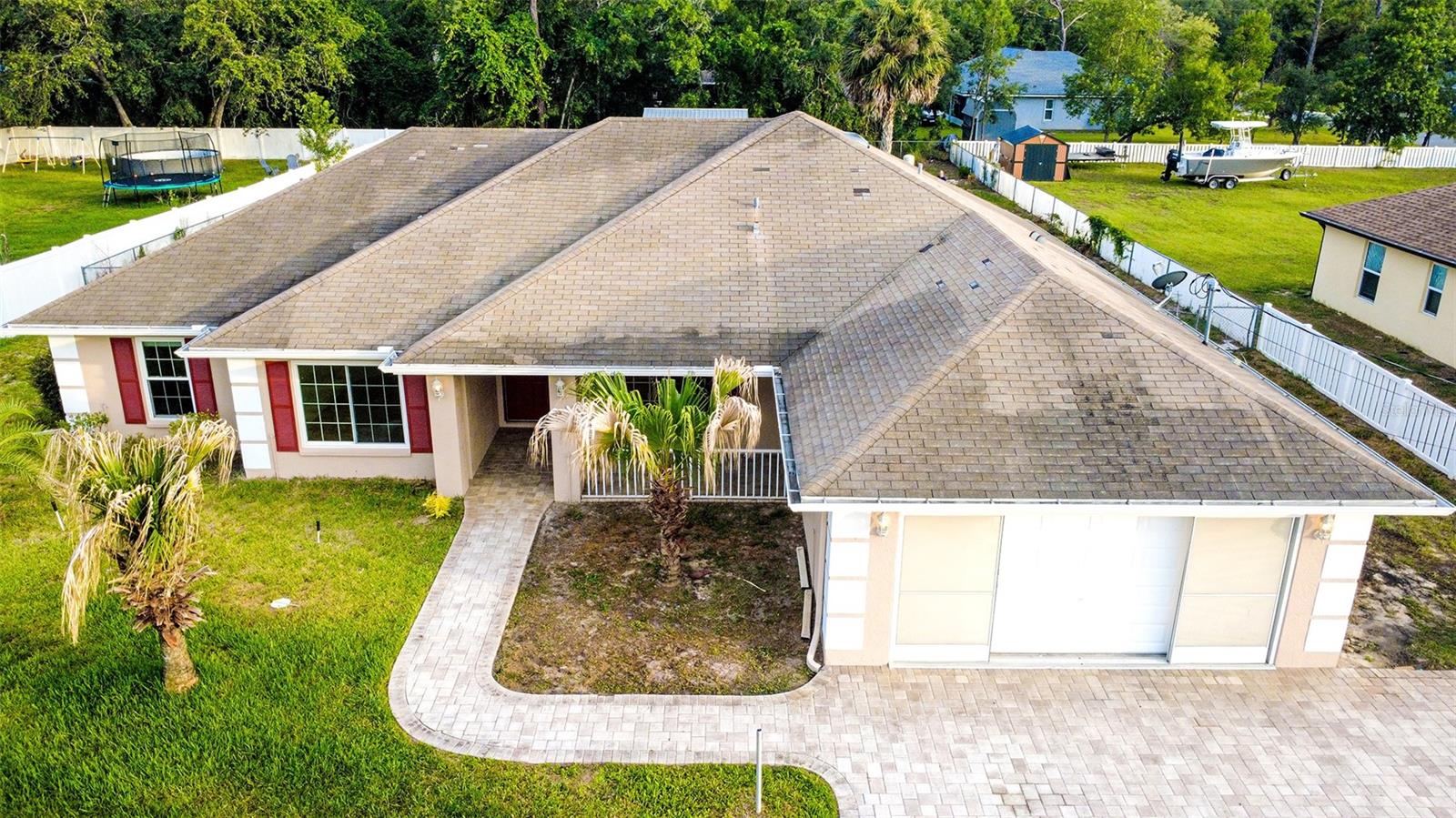 12036 Penguin Ave Property Photo 2