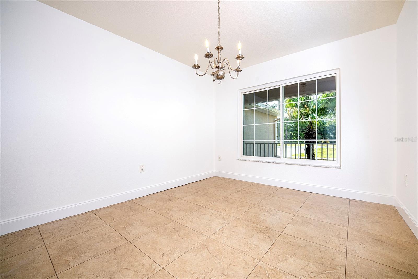 12036 Penguin Ave Property Photo 31