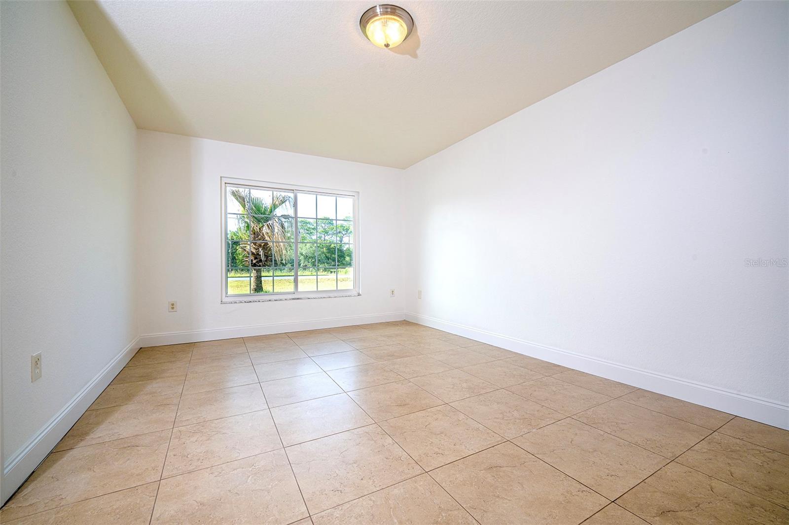 12036 Penguin Ave Property Photo 32