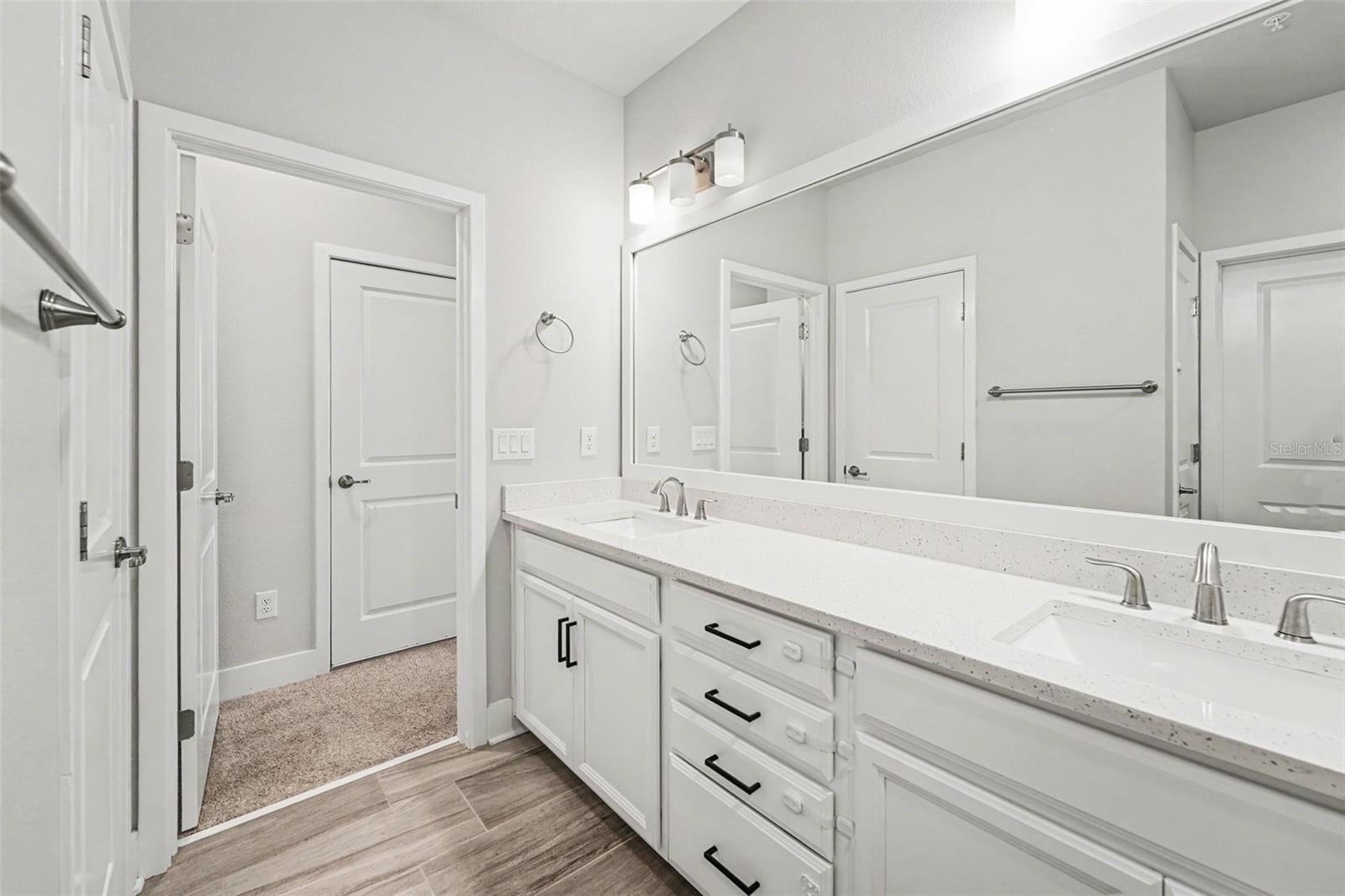 2511 N Grady Ave #50 Property Photo 17