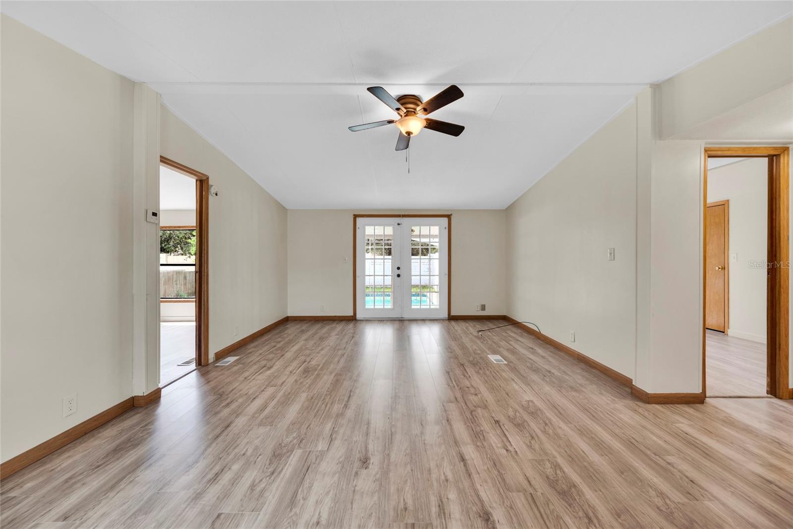 7194 Sealawn Dr Property Photo 15
