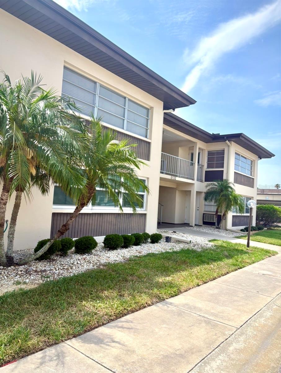 5132 AMULET DR #107 Property Photo 1
