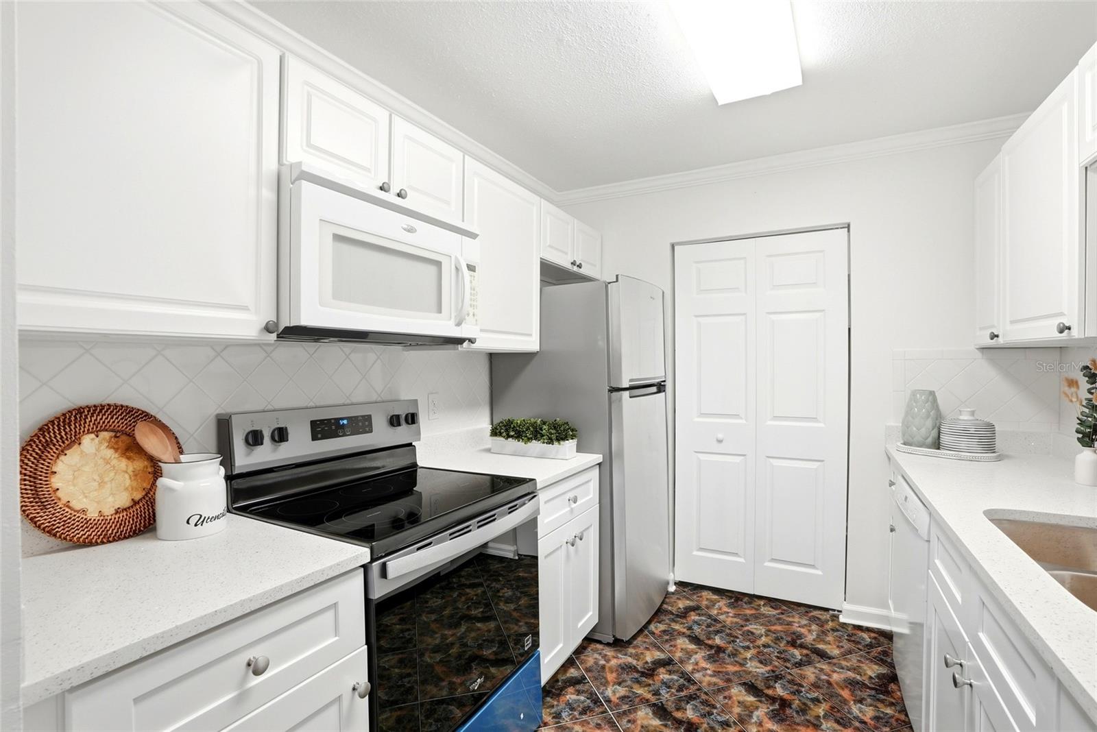 1208 14th Cir Se Property Photo 20
