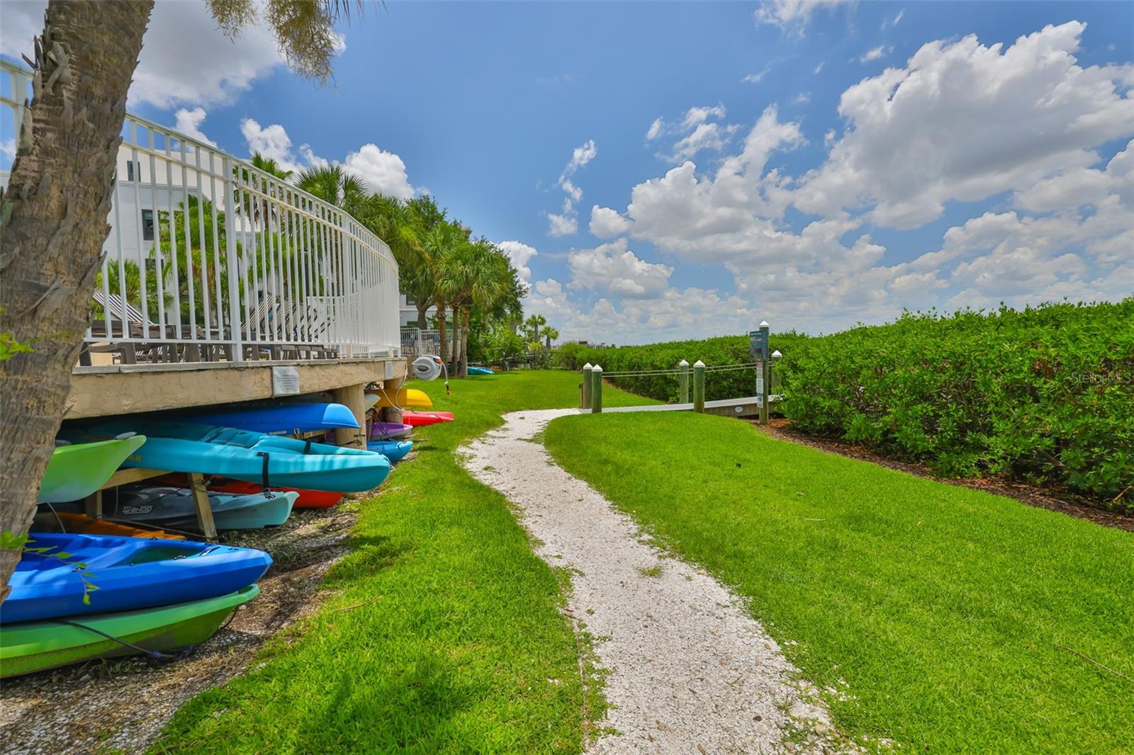 3205 Bay Club Cir #3205 Property Photo 26