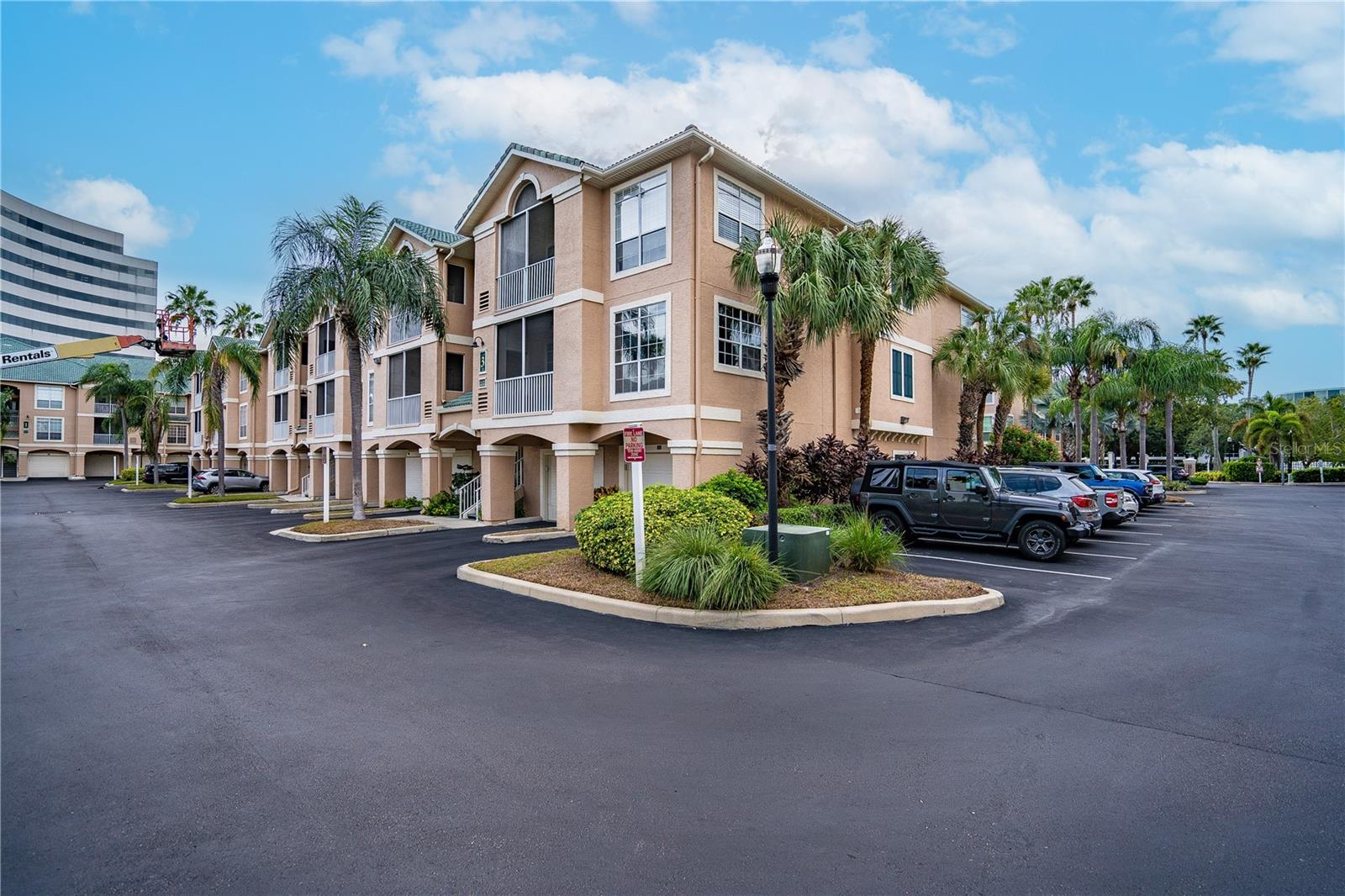 3205 Bay Club Cir #3205 Property Photo 46