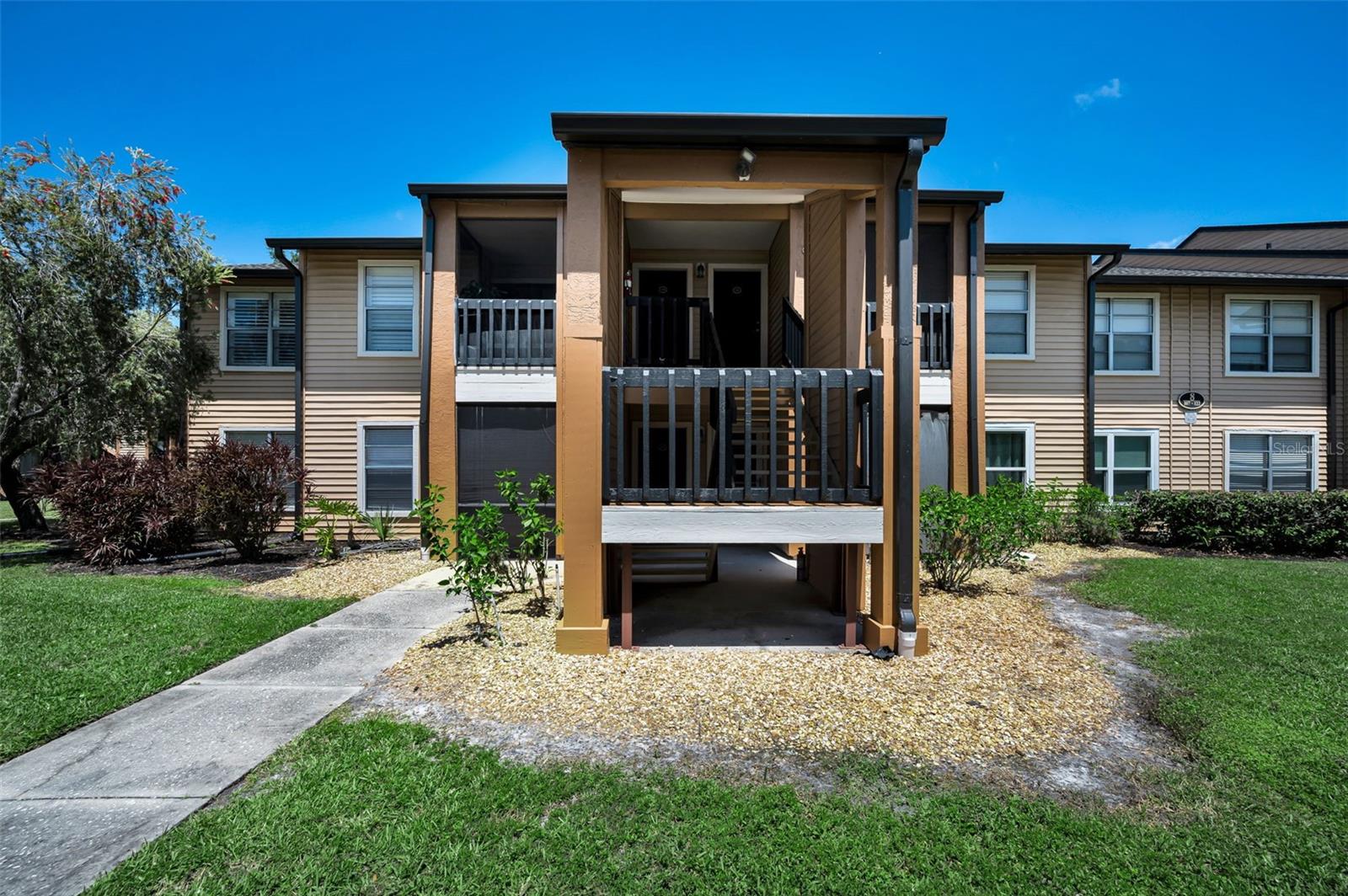 500 BELCHER RD S #108