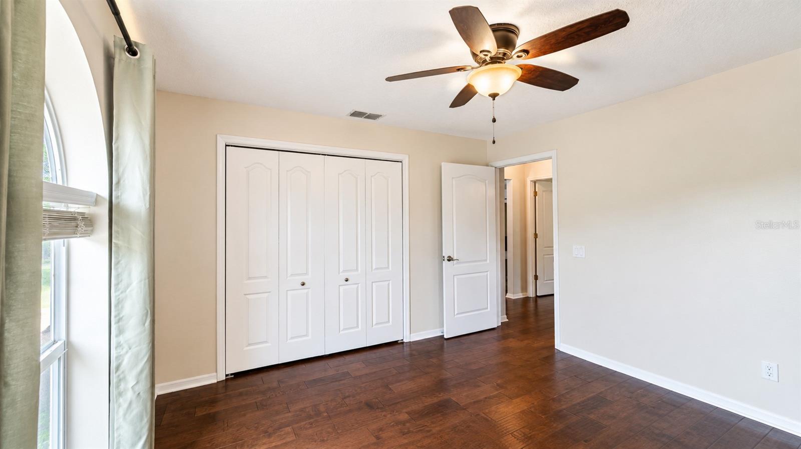 6441 Silver Oaks Dr Property Photo 24