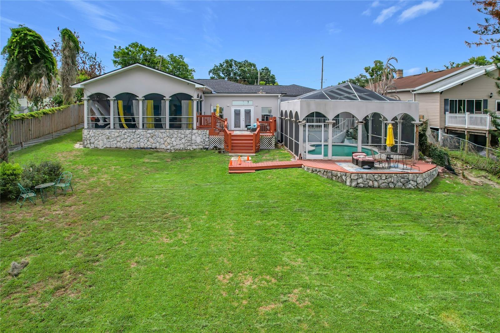 331 Bay St Property Photo 64