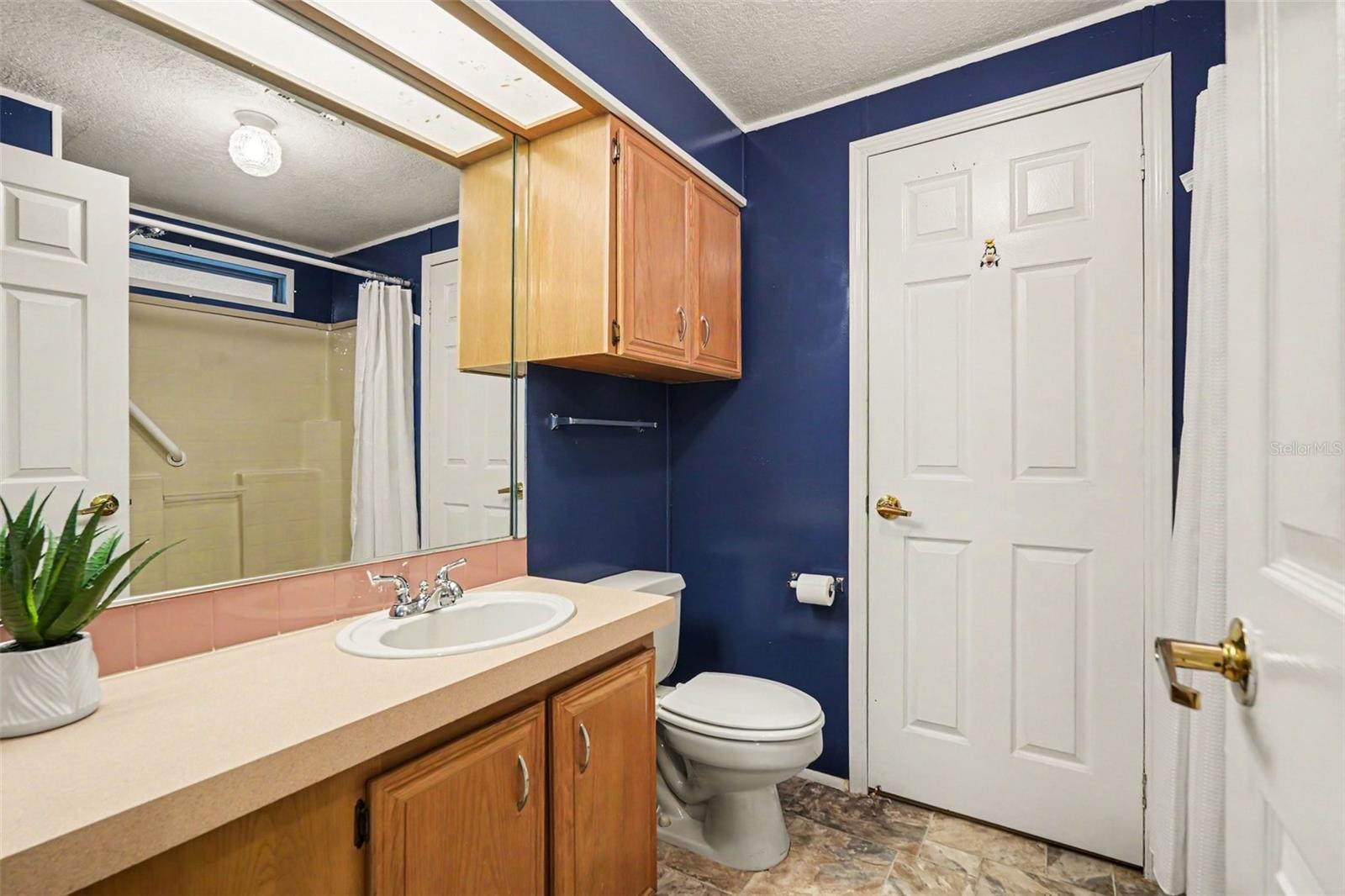 9178 Admiral St Property Photo 16