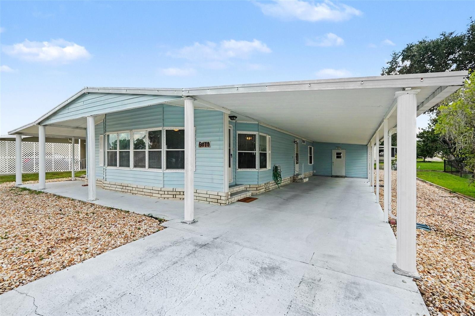9178 Admiral St Property Photo 18