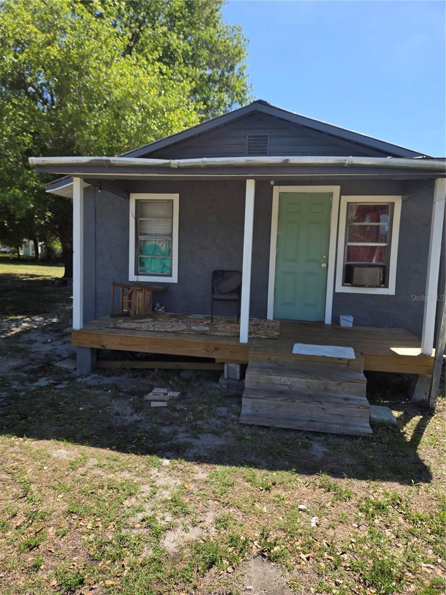1545 Washington St Property Photo 1