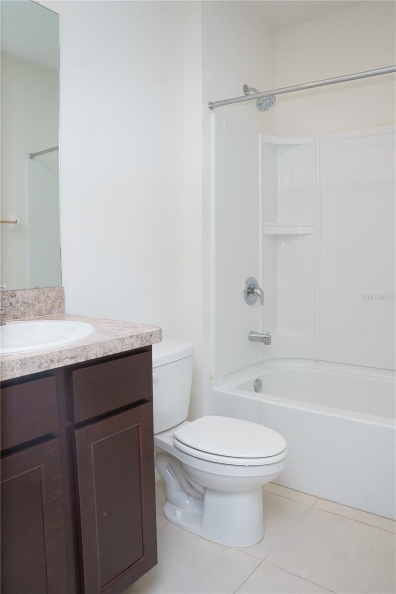 2614 Greenleaf Ter Property Photo 7