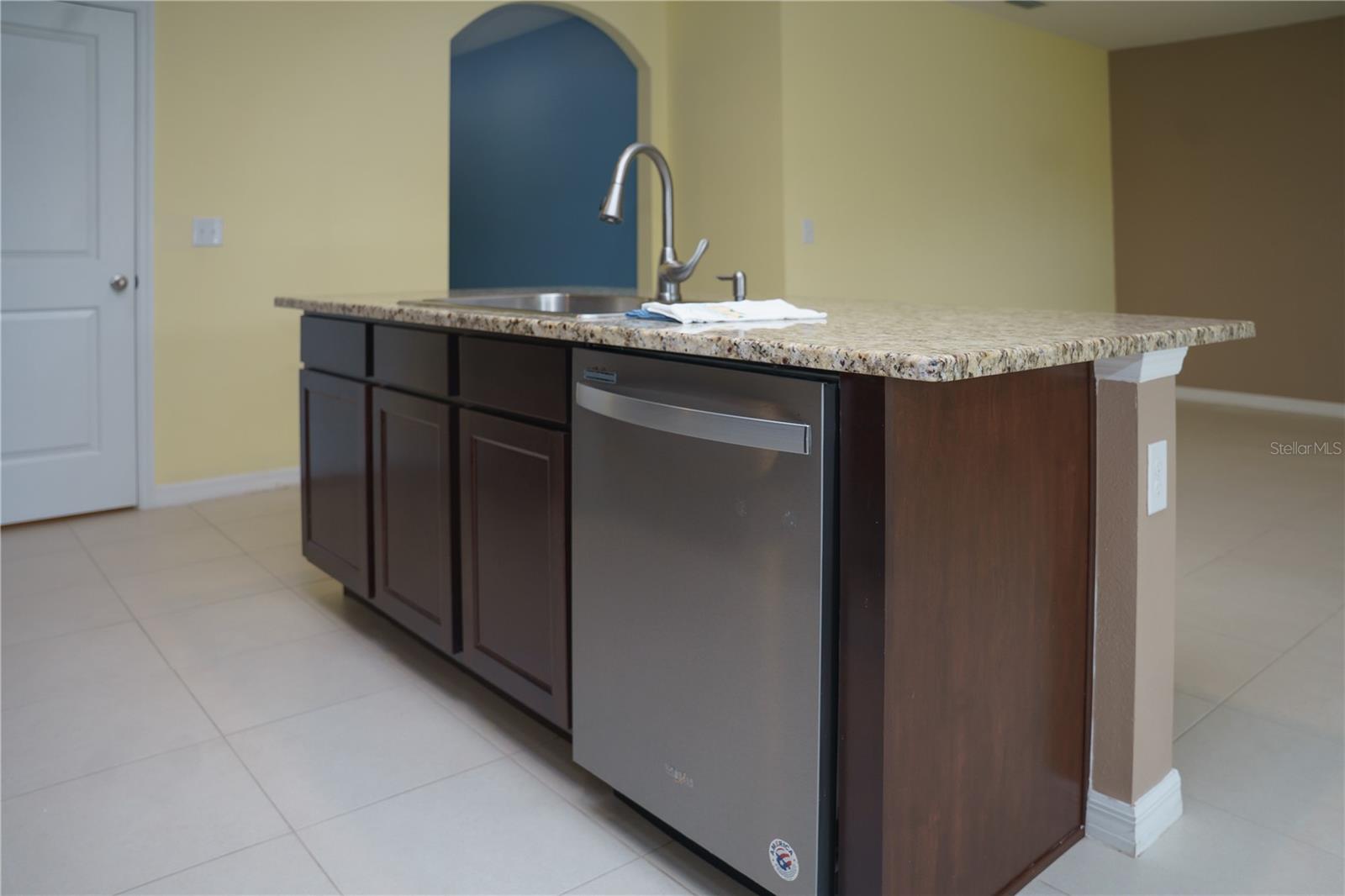 2614 Greenleaf Ter Property Photo 17