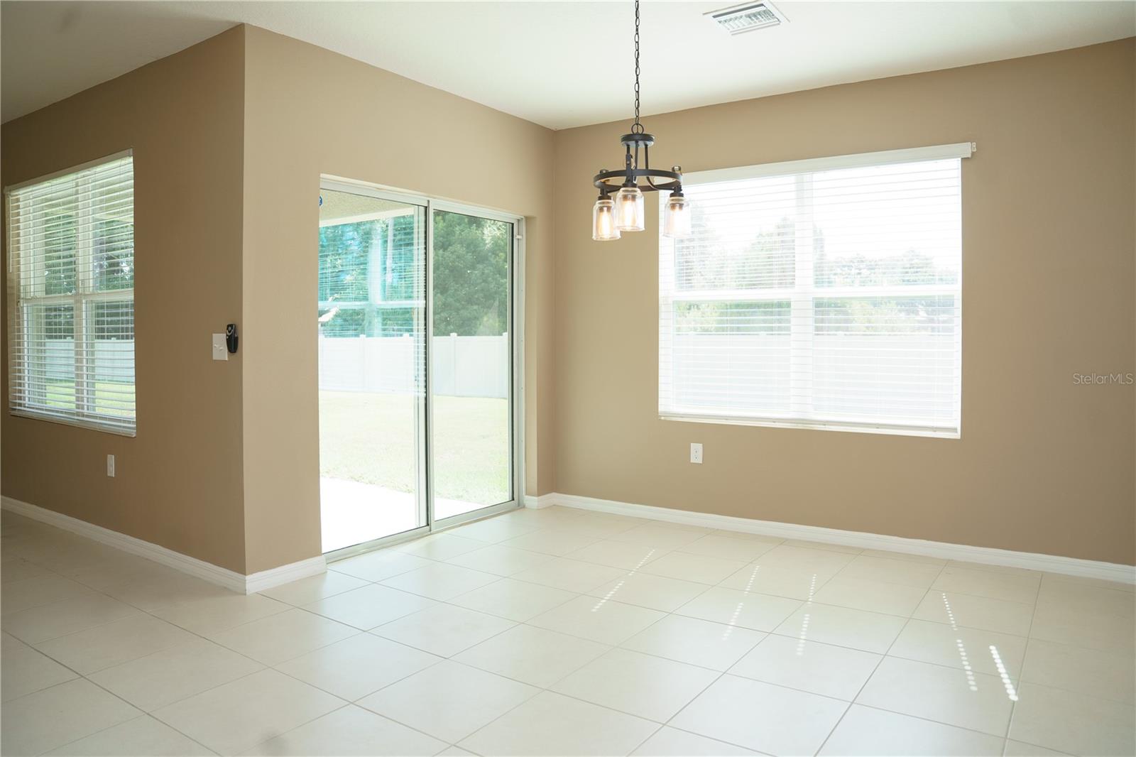 2614 Greenleaf Ter Property Photo 21