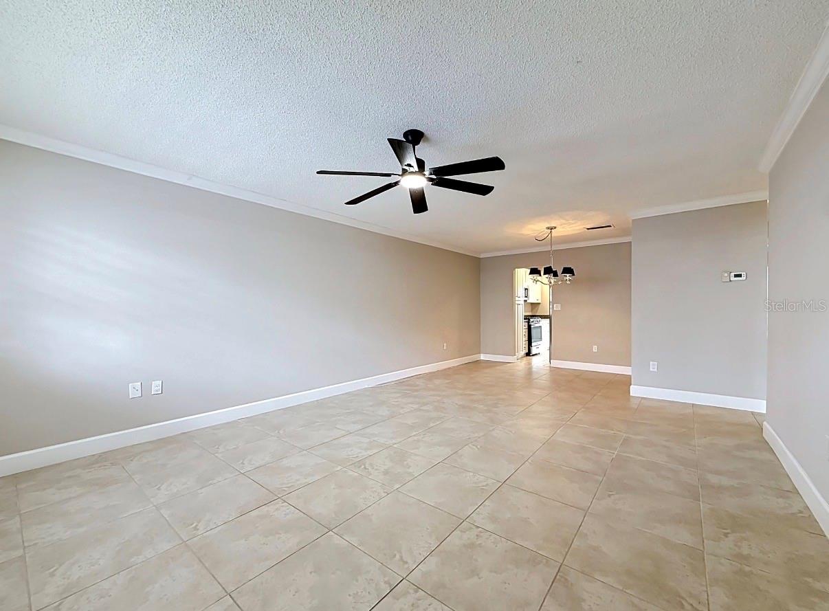 6025 Shore Blvd S #106 Property Photo 5