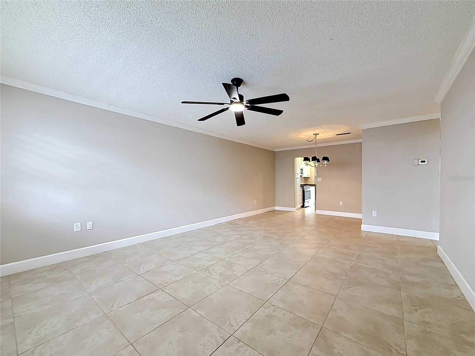 6025 Shore Blvd S #106 Property Photo 7