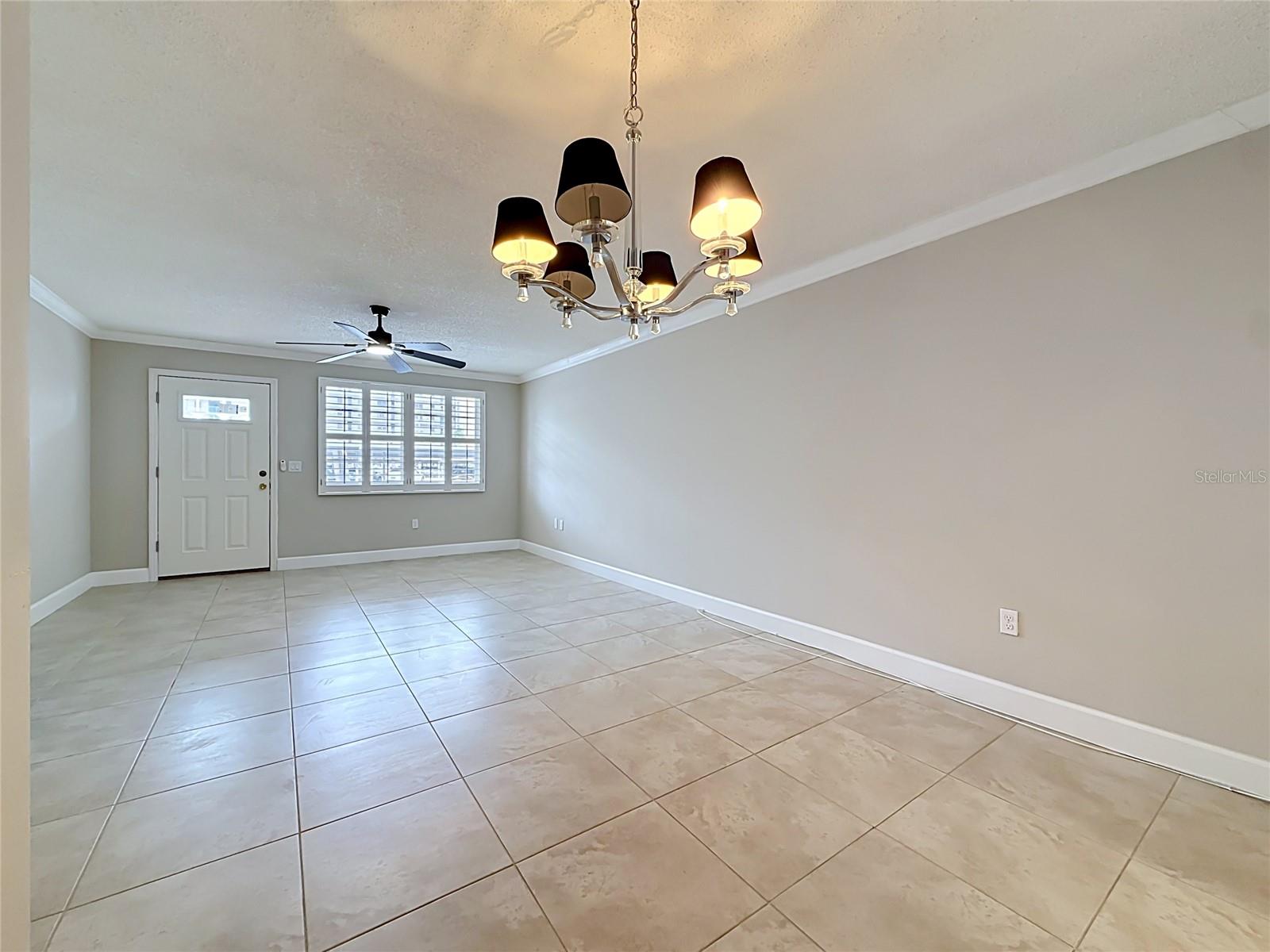 6025 Shore Blvd S #106 Property Photo 8