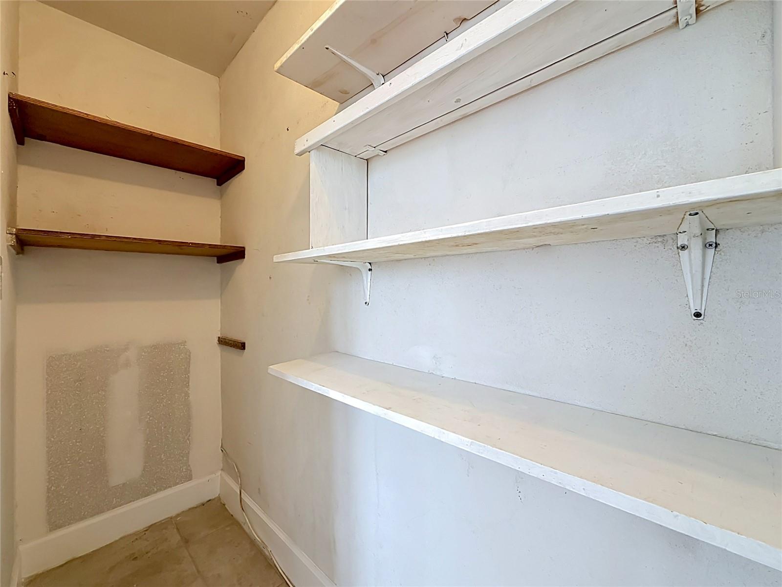 6025 Shore Blvd S #106 Property Photo 20