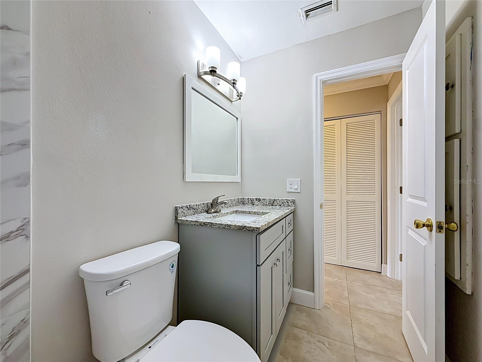6025 Shore Blvd S #106 Property Photo 40
