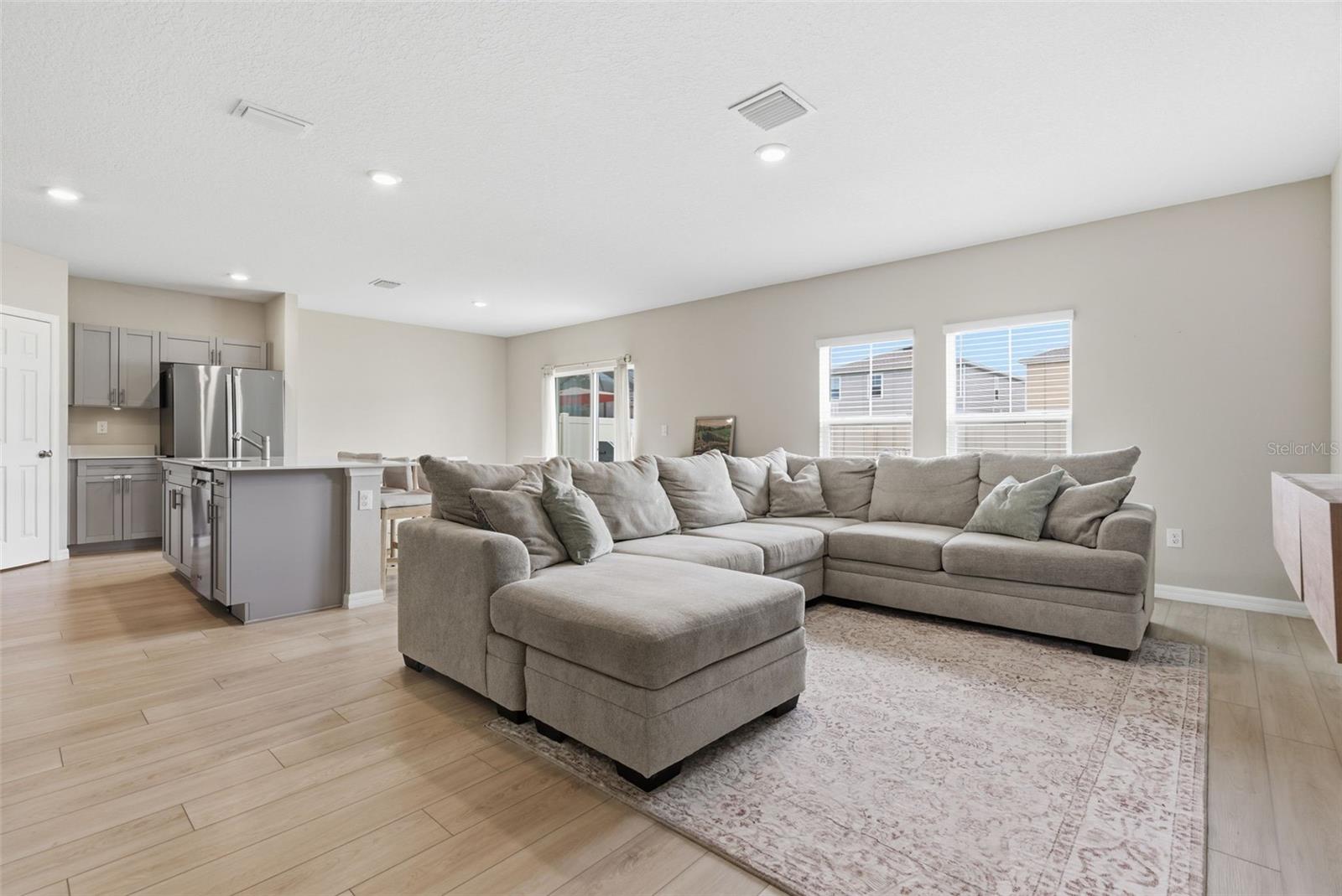12950 Pasture Woods Pl Property Photo 3