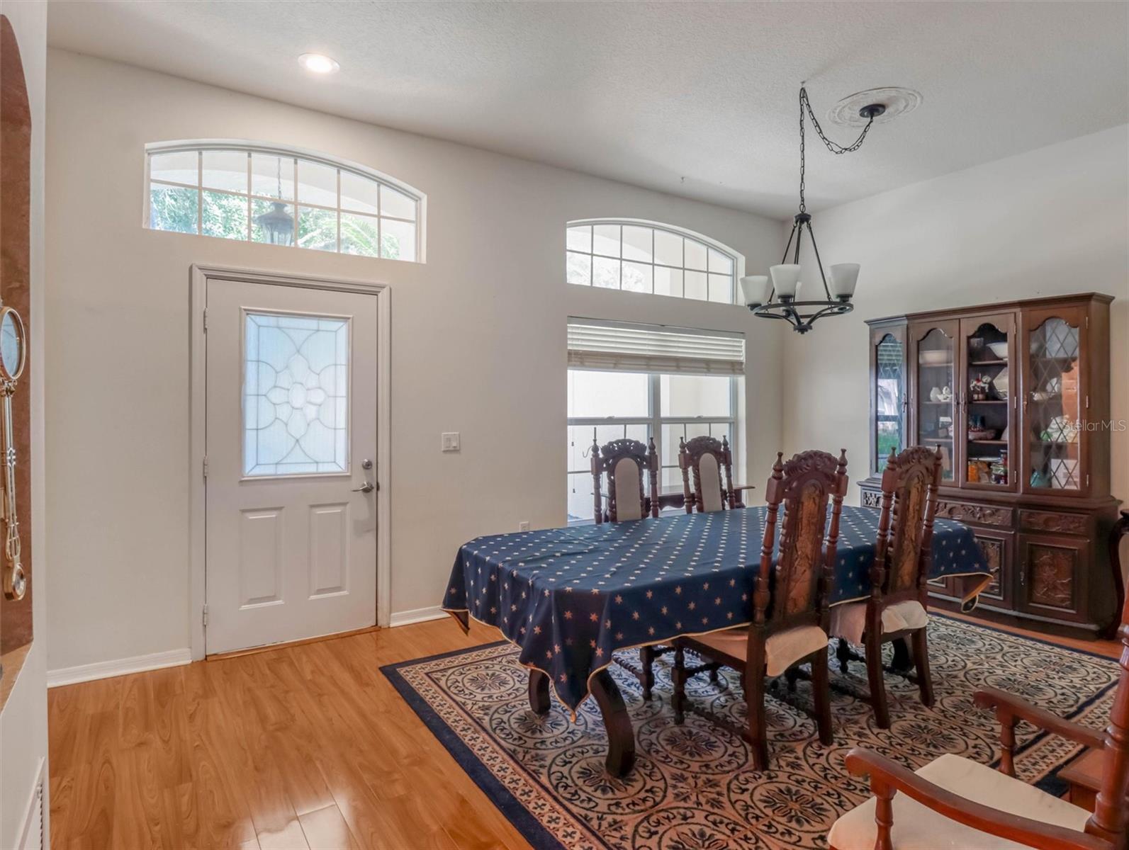 10110 Whisper Pointe Dr Property Photo 5