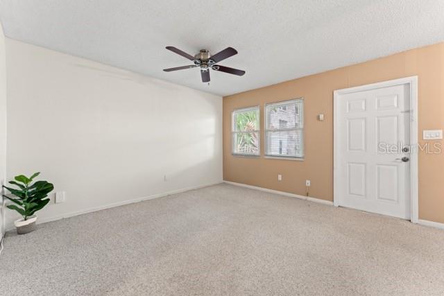 527 S Lincoln Ave #a208 Property Photo 15