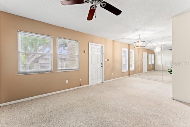 527 S Lincoln Ave #a208 Property Photo 16