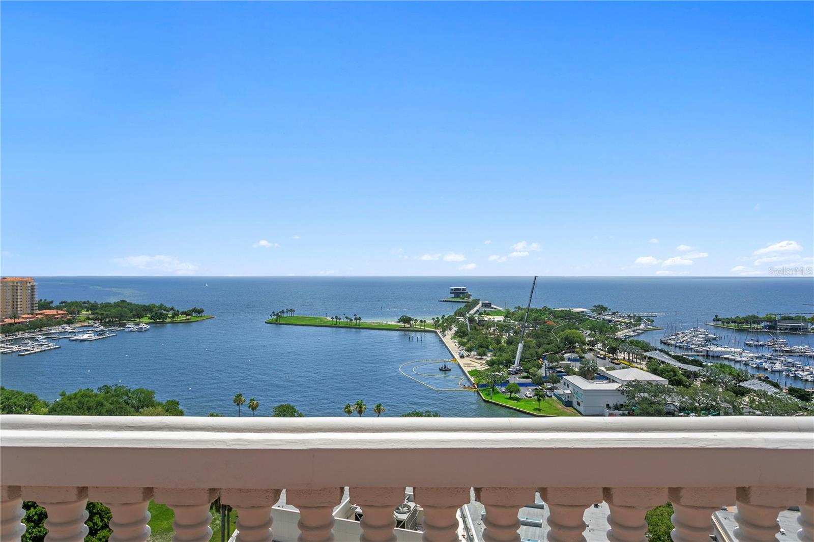 288 Beach Dr Ne #ph-2a Property Photo 20