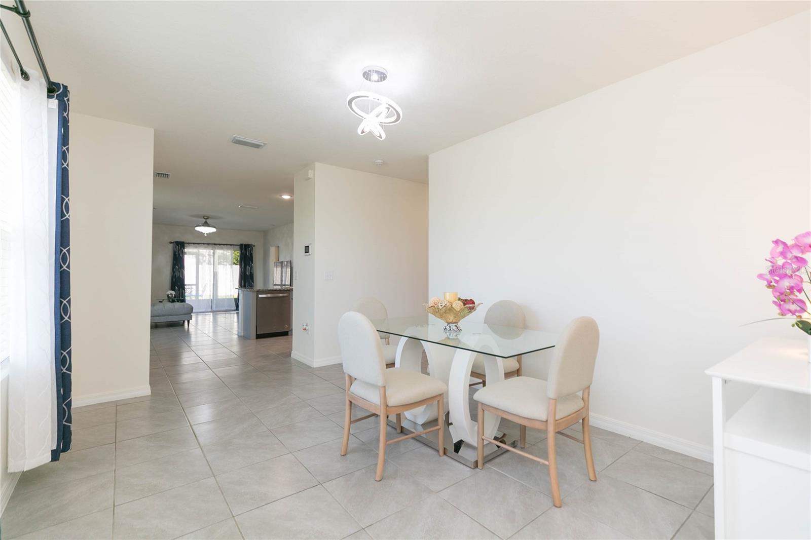 2839 Maiden Grass Isle Property Photo 9
