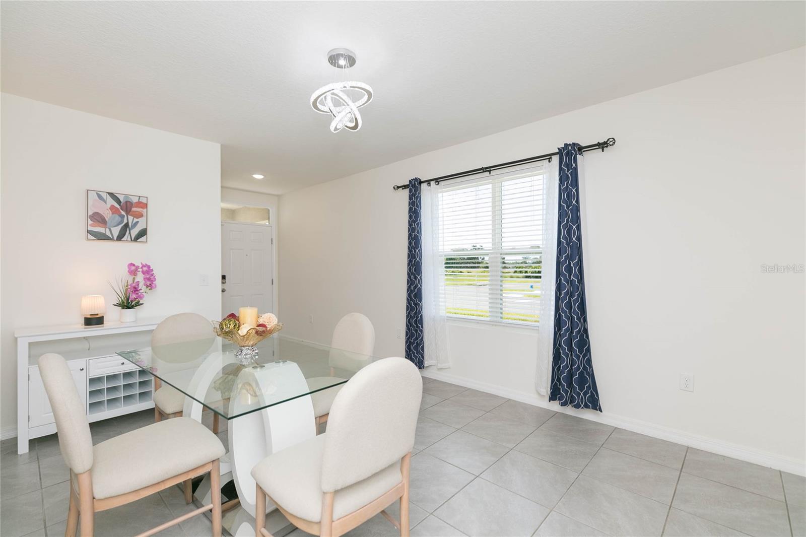 2839 Maiden Grass Isle Property Photo 10