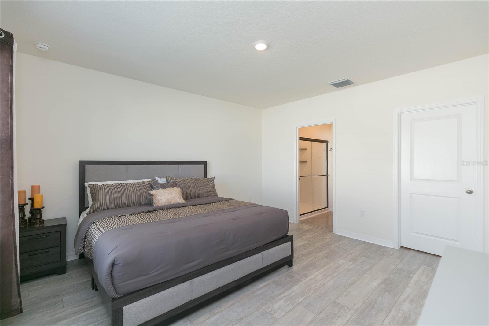 2839 Maiden Grass Isle Property Photo 27
